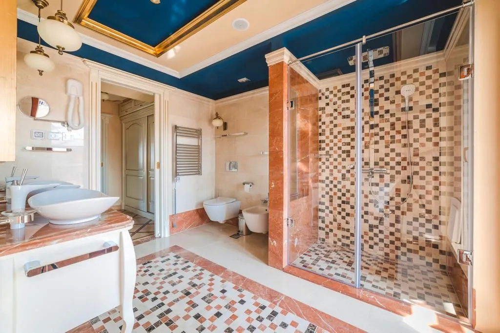 Sale, two bedroom apartment, 270m², Pobrežje, Podgorica