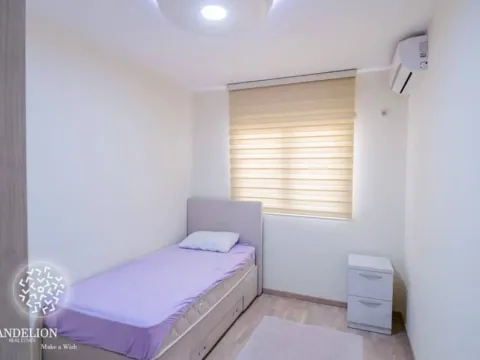 Prodaja, dvosoban stan, 71m², City Kvart, Podgorica - image 2