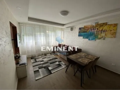 Rent, two bedroom apartment, 38m², Zemun Sve Podlokacije, Beograd