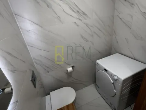 Prodaja, dvosoban stan, 72m², City Kvart, Podgorica - image 10