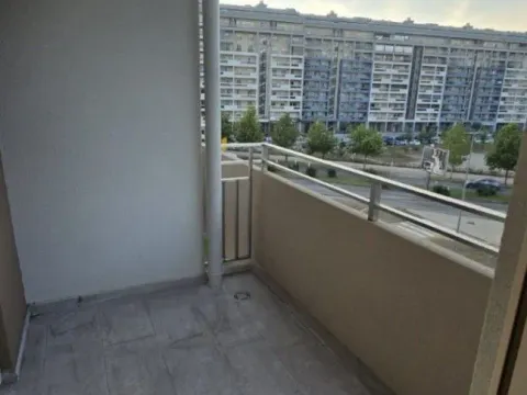 Izdavanje, dvosoban stan, 72m², Central Point, Podgorica - image 6