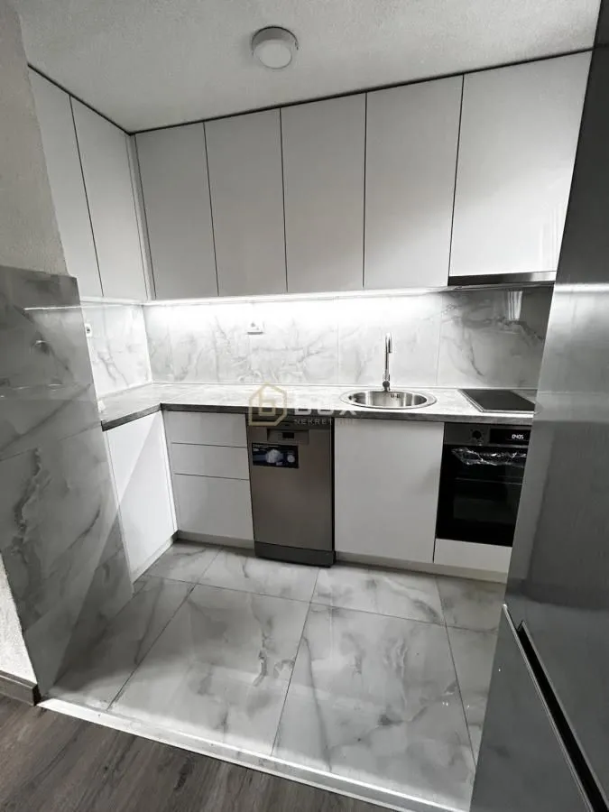 Rent, three bedroom apartment, 85m², Palilula, Niš