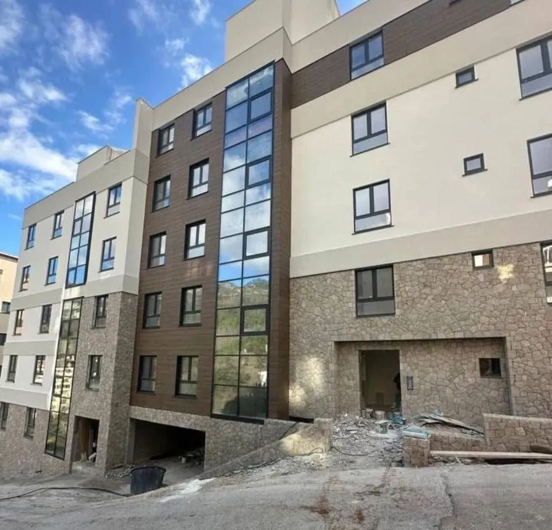 Prodaja, garsonjera, 43m², Bečići, Budva