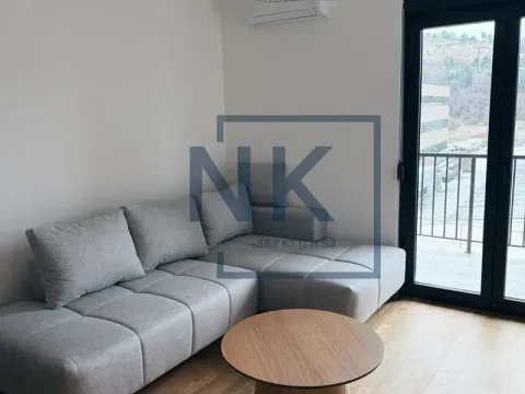 Izdavanje, jednosoban stan, 40m², Zabjelo, Podgorica - image 1