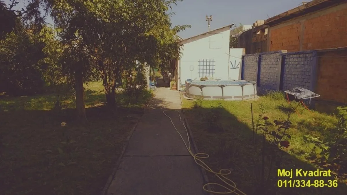 Prodaja, kuća, 381m², Leštane, Grocka