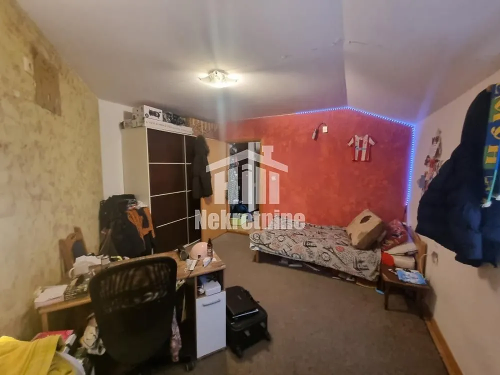 Prodaja, trosoban stan, 20m², Zemun Sve Podlokacije, Beograd