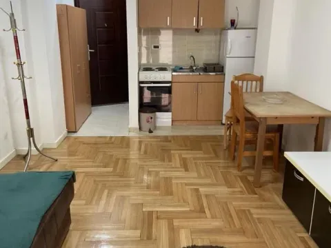 Rent, studio apartment, 27m², Centar, Novi Sad - image 9