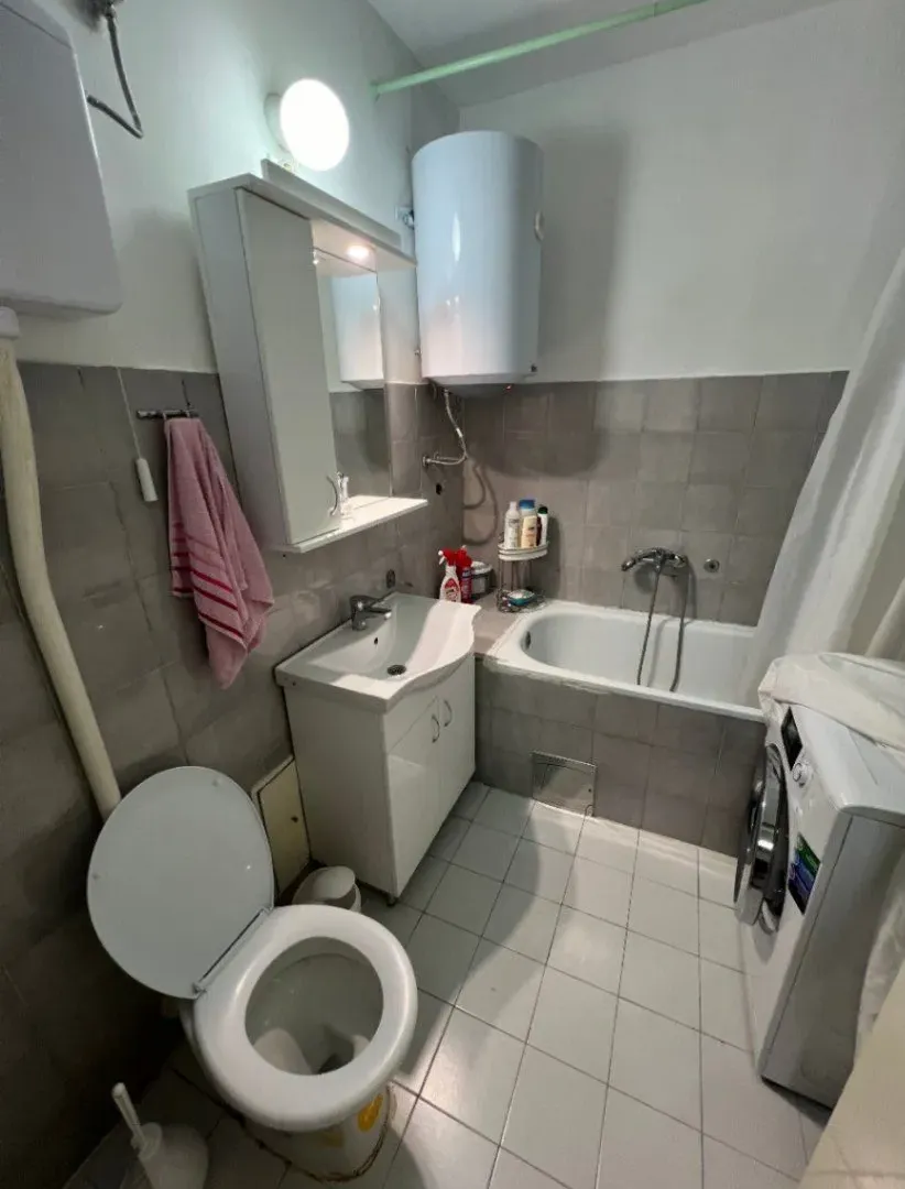 Rent, two bedroom apartment, 85m², Centar, Bar