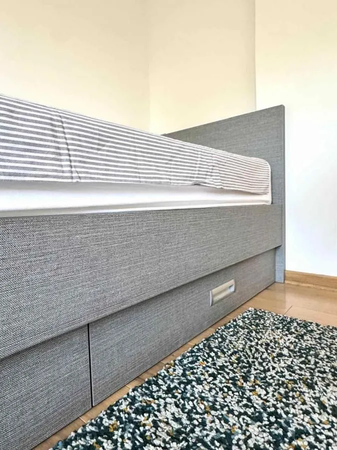 Rent, three bedroom apartment, 94m², Lion, Zvezdara Sve Podlokacije