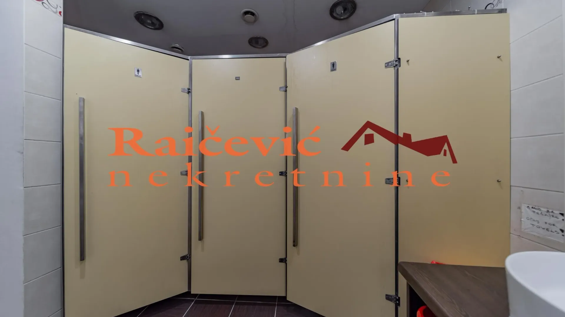 Prodaja, stan, 93m², Centar, Kruševac