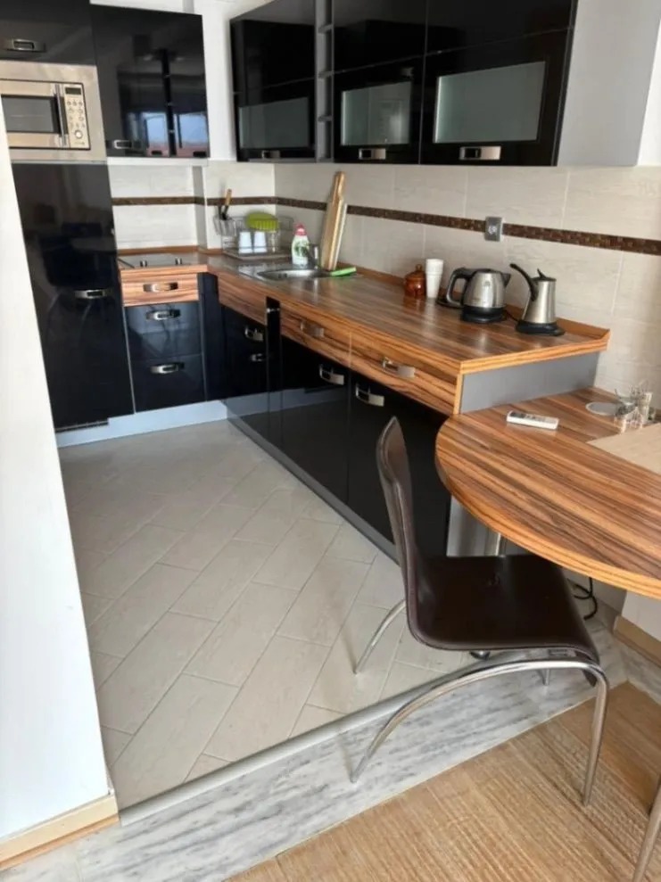 Rent, one bedroom apartment, 52m², Rozino, Budva