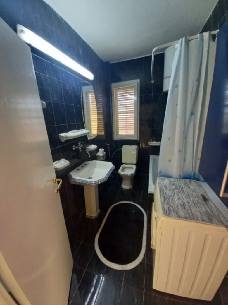 Izdavanje, trosoban stan, 85m², Dalmatinska ulica, Podgorica