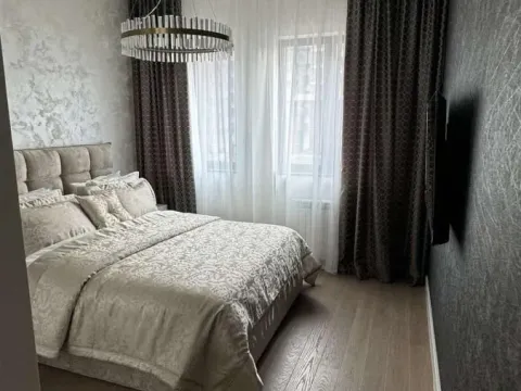 Izdavanje, trosoban stan, 80m², Savski Venac, Beograd - image 9