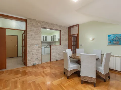 Prodaja, stan, 106m², Tivat, Crna Gora - image 7