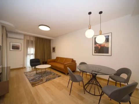 Izdavanje, jednosoban stan, 50m², City Kvart, Podgorica - image 2