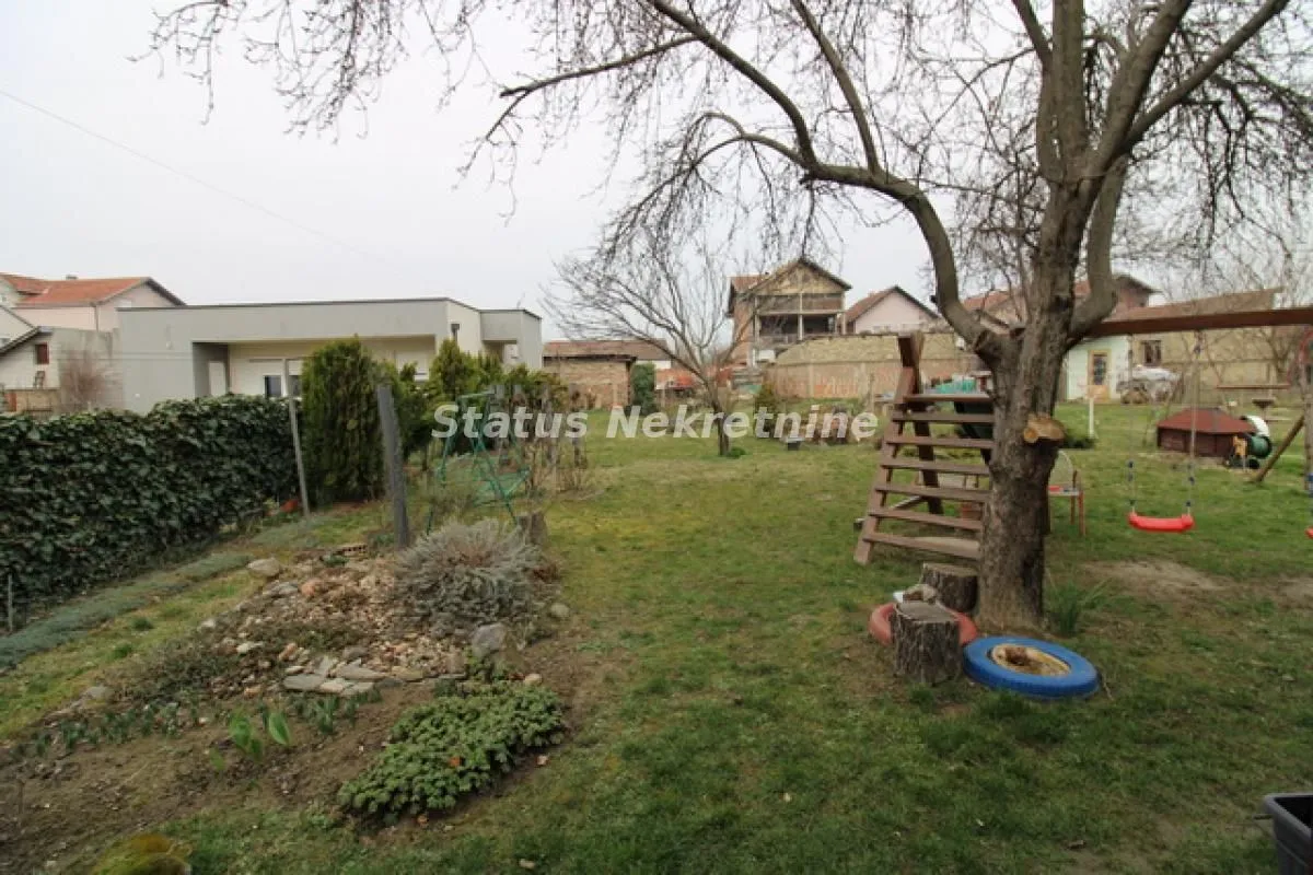 Prodaja, kuća, 230m², Adice, Novi Sad Sve Podlokacije