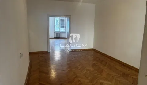 Izdavanje, trosoban stan, 89m², Stari Grad, Beograd - image 2