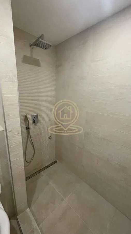 Rent, four bedroom apartment, 151m², Voždovac Sve Podlokacije, Beograd