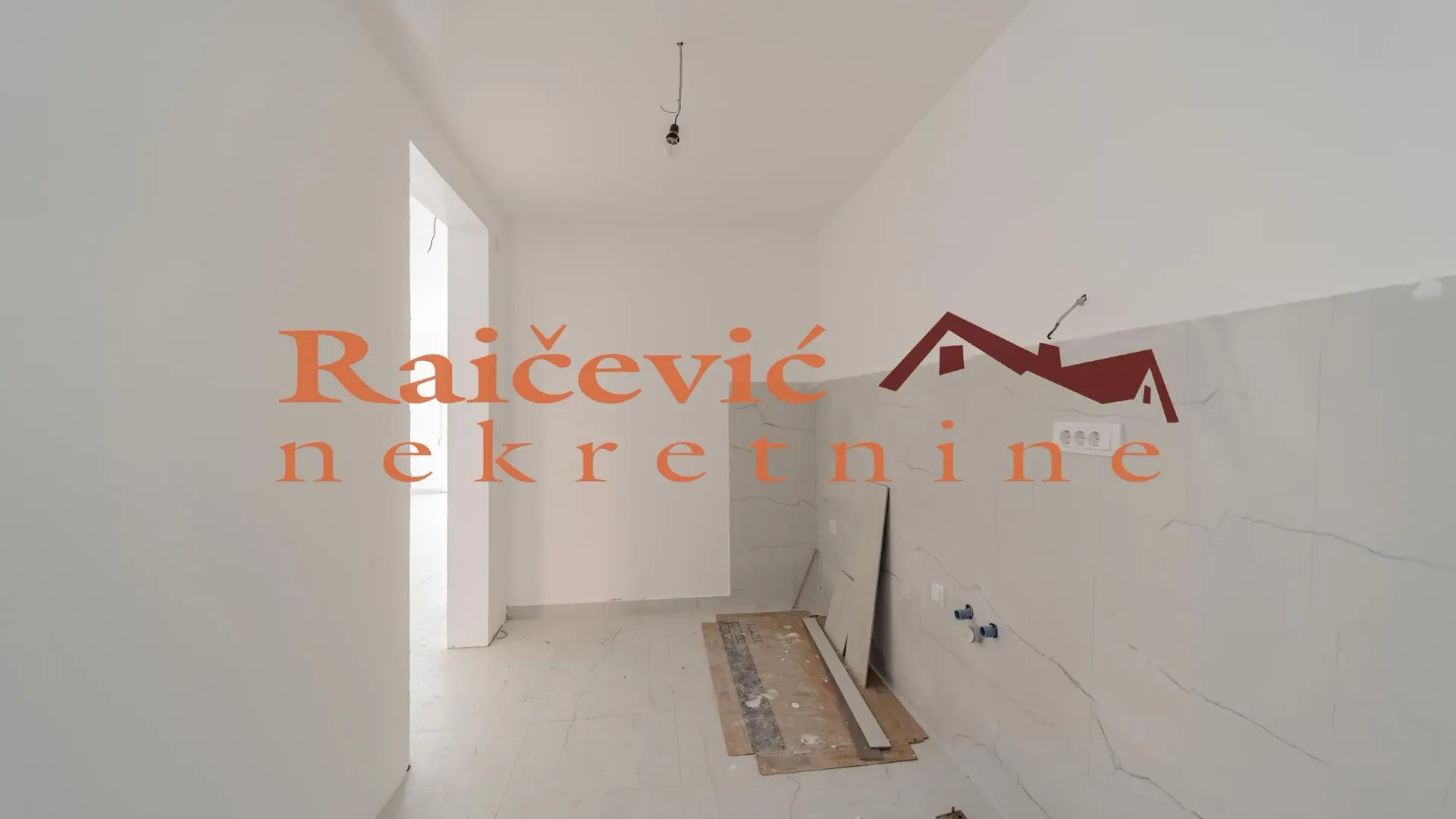 Prodaja, trosoban stan, 81m², Grocka, Beograd