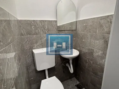 Sale, office space, 74m², Centar, Jagodina - image 8