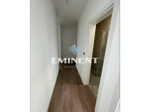 Izdavanje, trosoban stan, 90m², Novi Beograd Blok 67, Novi Beograd Sve Podlokacije - image 10