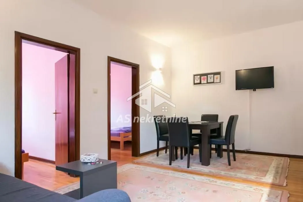 Rent, apartment, 46m², Đeram Pijaca, Beograd