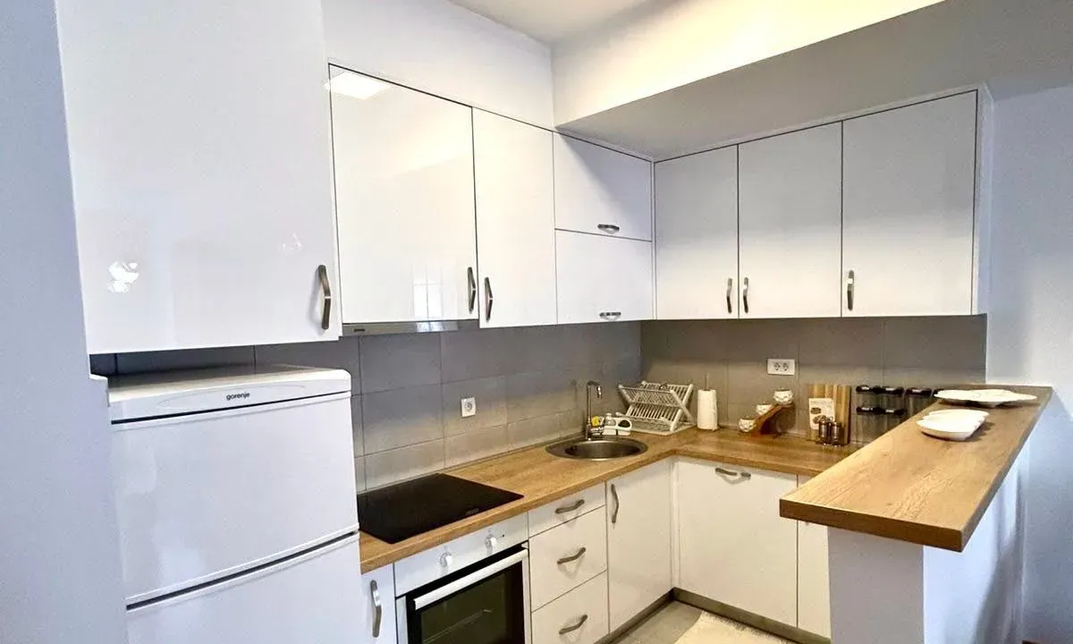 Izdavanje, stan, 45m², Ljubović, Podgorica