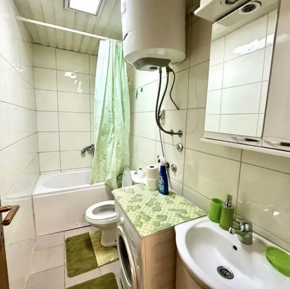 Rent, studio apartment, 30m², Blok 9, Podgorica