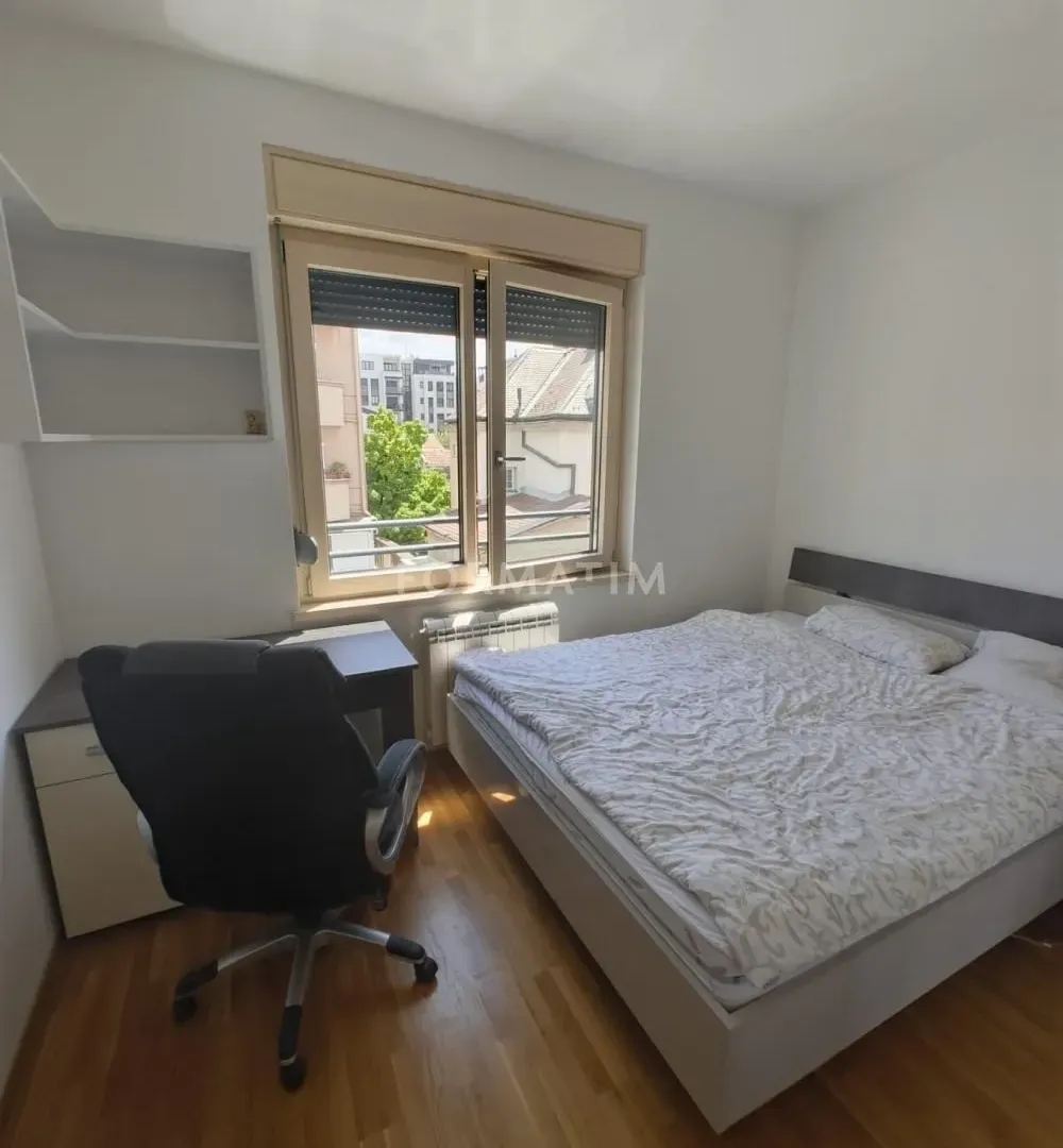 Rent, four bedroom apartment, 65m², Bulbulder, Zvezdara Sve Podlokacije