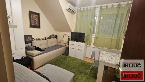 Prodaja, garsonjera, 17m², Bulevar Oslobodjenja, Novi Sad Sve Podlokacije - image 2
