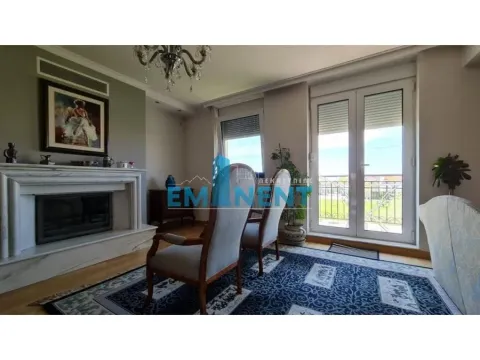 Sale, house, 360m², Bezanijska Kosa 2, Bežanijska Kosa Sve Podlokacije - image 6