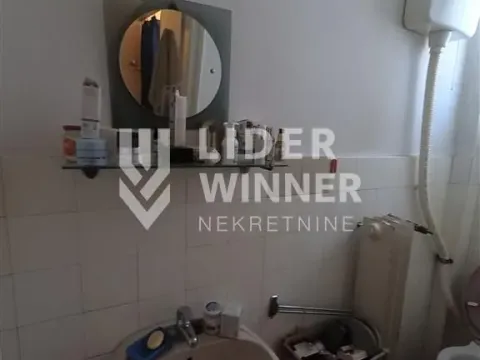 Sale, four bedroom apartment, 148m², Stari Grad, Beograd - image 10