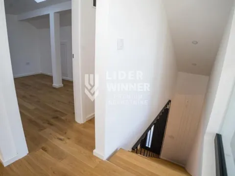 Prodaja, kuća, 250m², Kosmaj, Sopot - image 17