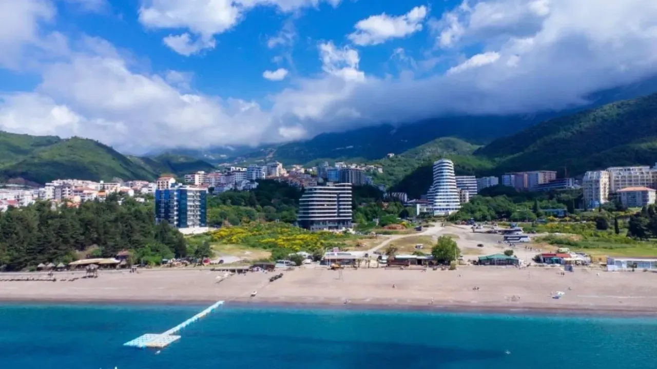 Sale, one bedroom apartment, 45m², Bečići, Budva