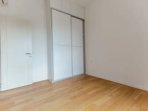 Prodaja, trosoban stan, 95m², Gornja Gorica, Podgorica - image 3