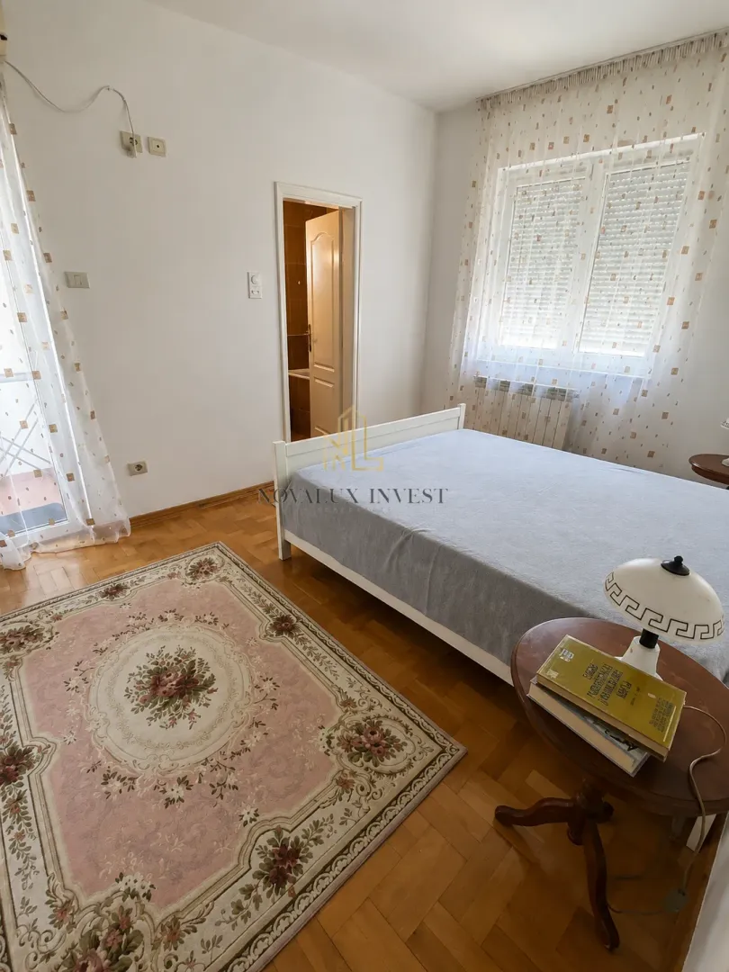 Izdavanje, trosoban stan, 118m², Gorica C, Podgorica