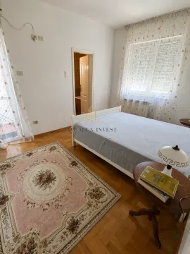 Izdavanje, trosoban stan, 118m², Gorica C, Podgorica - image 10