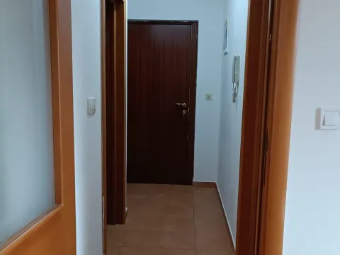 Sale, one bedroom apartment, 30m², Velji Vinogradi, Budva - image 6