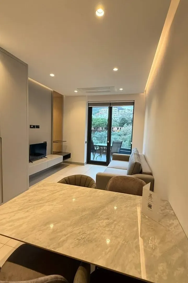 Sale, one bedroom apartment, 45m², Bečići, Budva