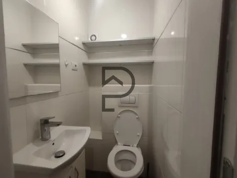 Rent, apartment, 105m², Blok 5, Podgorica - image 4