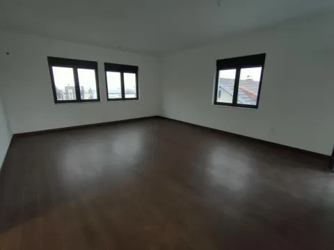 Prodaja, stan, 144m², Sremska Kamenica, Petrovaradin - image 8