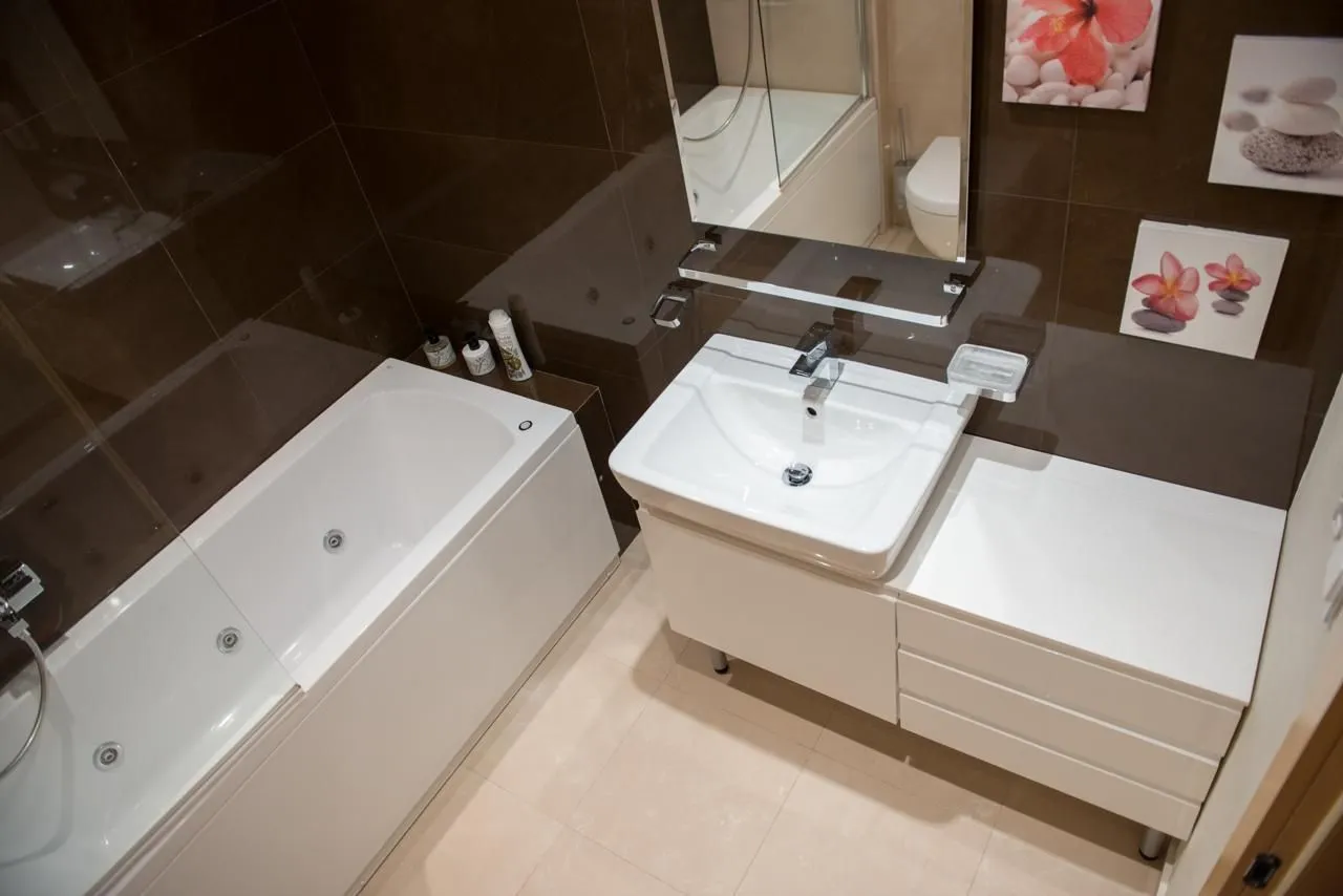 Rent, one bedroom apartment, 77m², Budva, Crna Gora