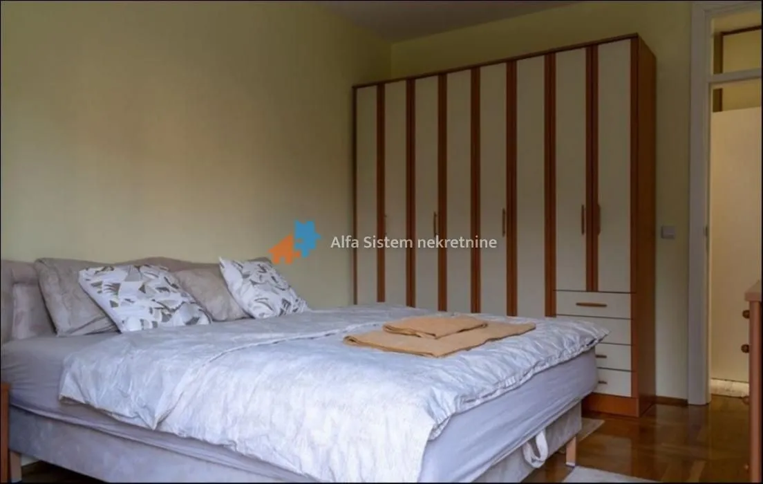 Rent, two bedroom apartment, 52m², Savski Venac, Beograd