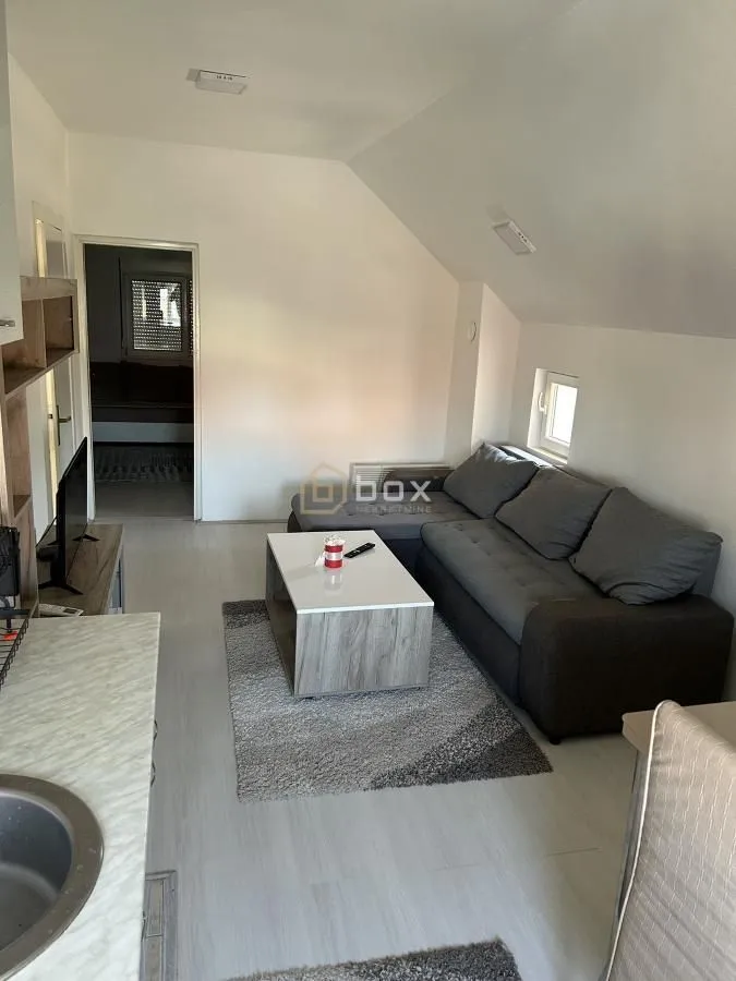 Izdavanje, jednosoban stan, 50m², Crveni Krst, Niš