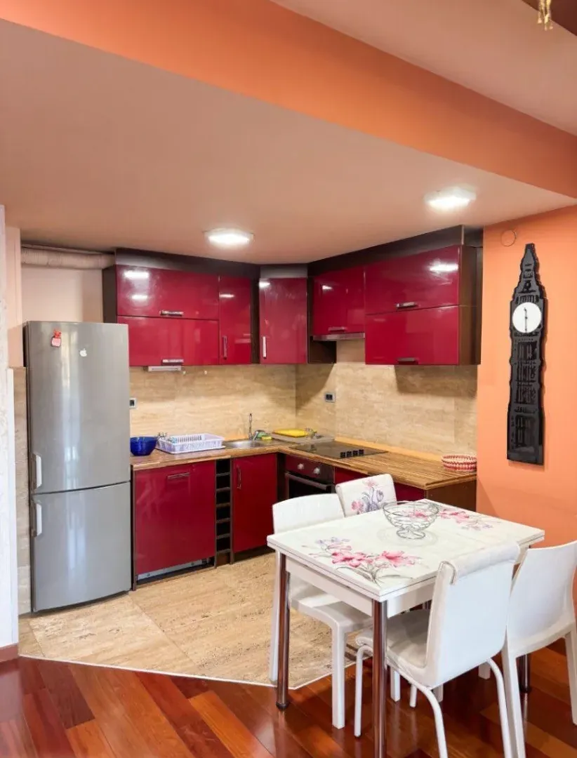 Izdavanje, jednosoban stan, 50m², Preko Morače, Podgorica