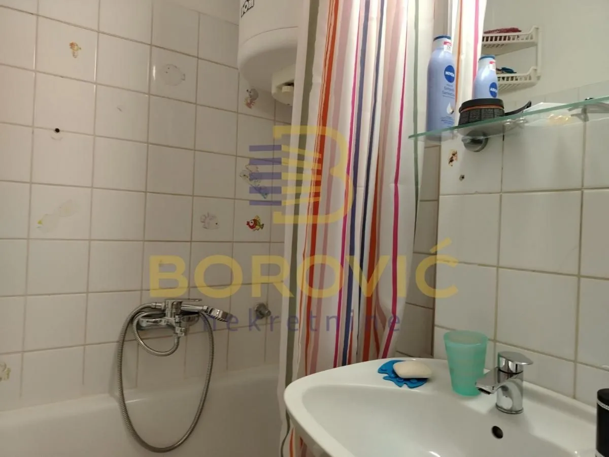 Sale, three bedroom apartment, 86m², Novi Beograd Blok 71, Novi Beograd Sve Podlokacije