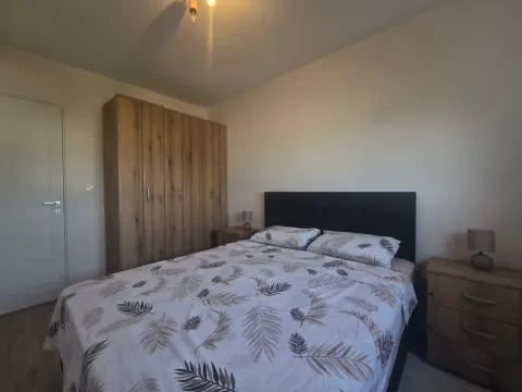Izdavanje, jednosoban stan, 39m², Pobrežje, Podgorica - image 8