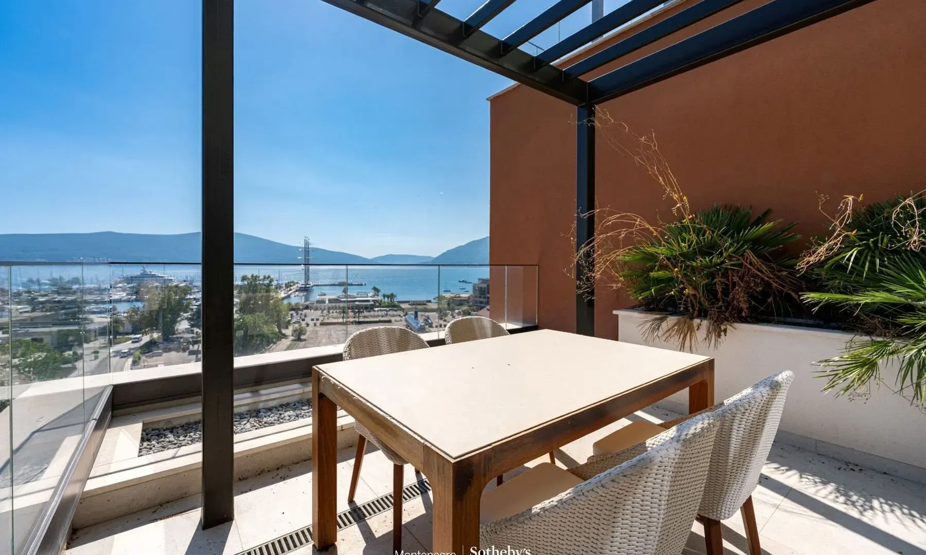 Prodaja, dvosoban stan, 154m², Porto Montenegro, Tivat