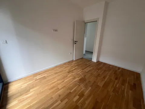 Rent, two bedroom apartment, 64m², Stari Aerodrom, Podgorica - image 3