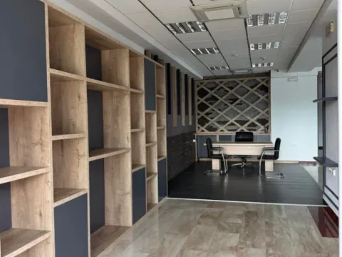 Rent, office space, 151m², Bečići, Budva - image 7